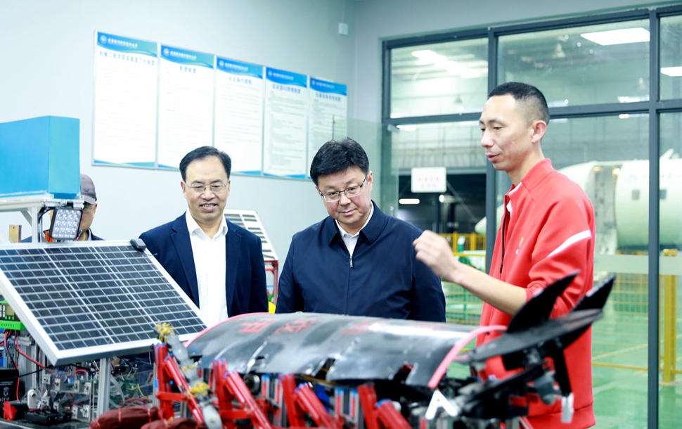 7L4A9047_副本 7L4A9047_副本