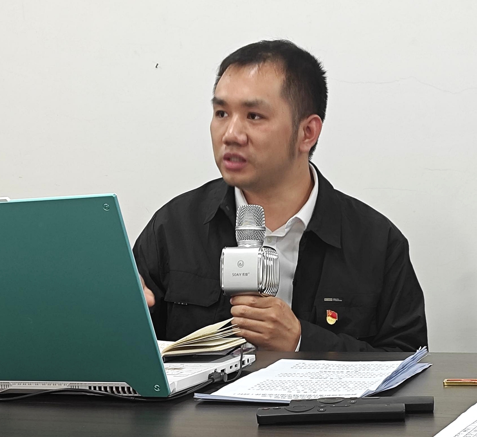 凝心聚力谋发展，锚定目标再出发 (4)