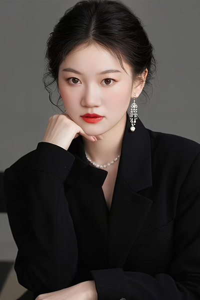 优秀毕业生-龚玲玲 优秀毕业生-龚玲玲