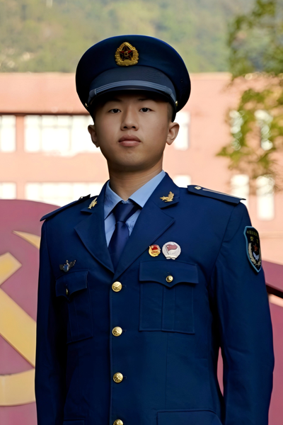 谢雨君照片材料 谢雨君照片材料