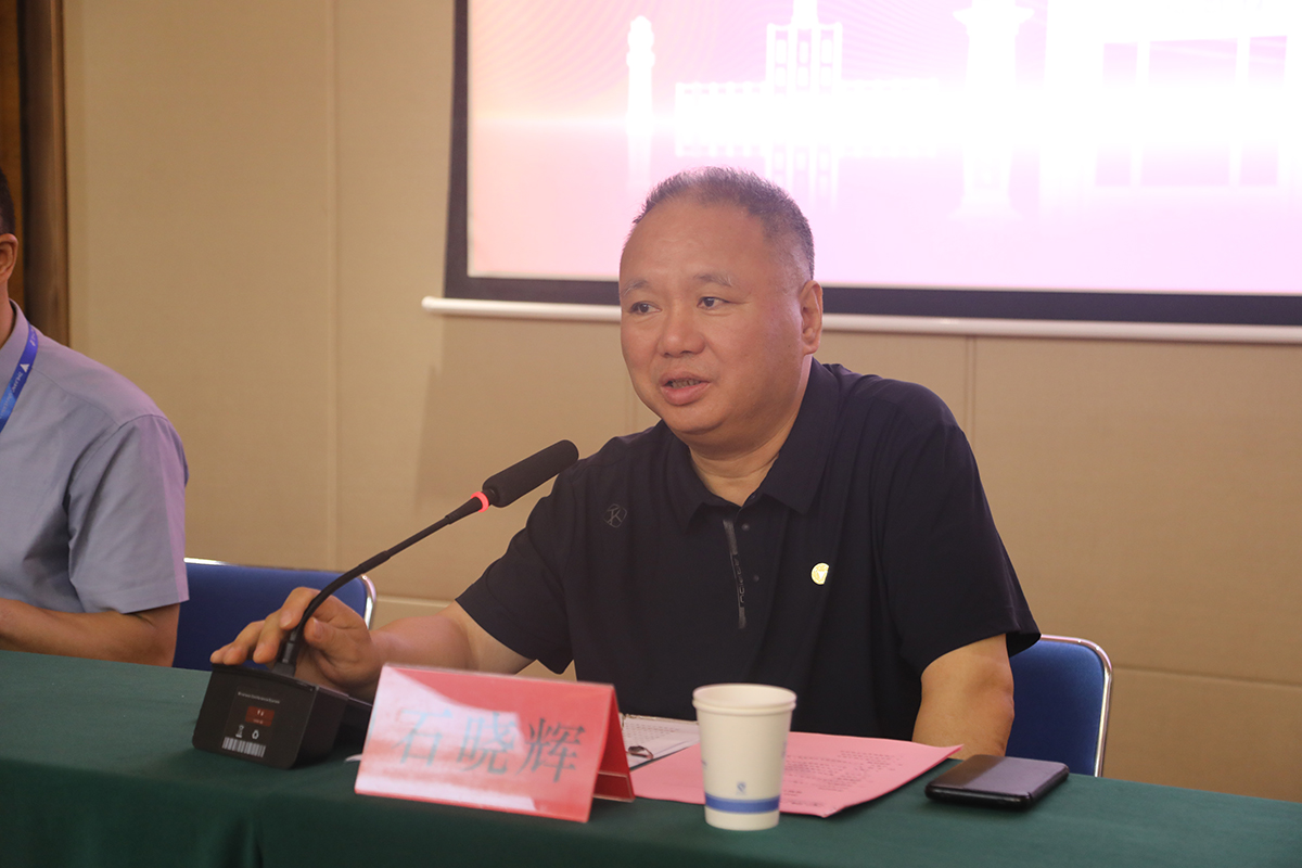 7L4A2825(1) 7L4A2825(1)