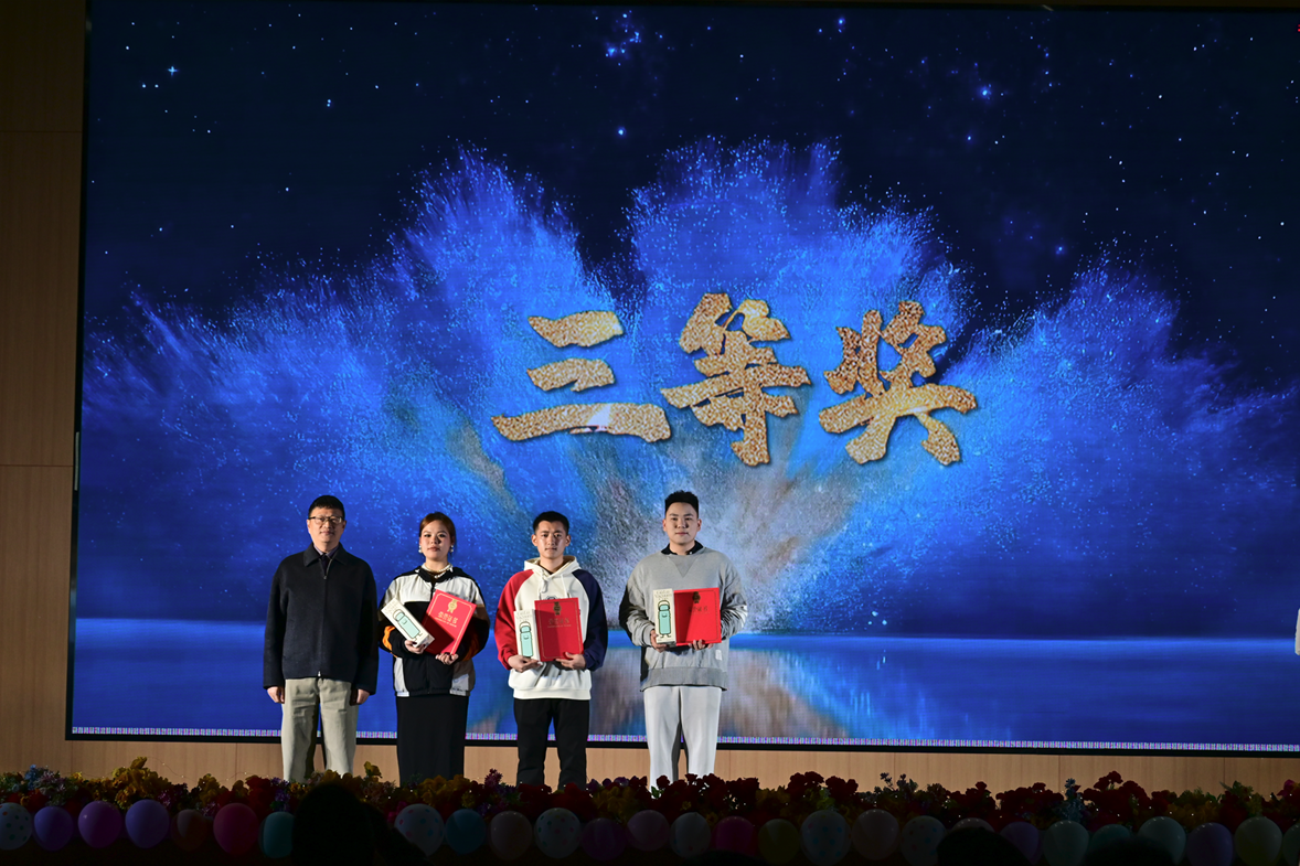 9924d6f6cdb1ba34e1912d311acb5de8 9924d6f6cdb1ba34e1912d311acb5de8