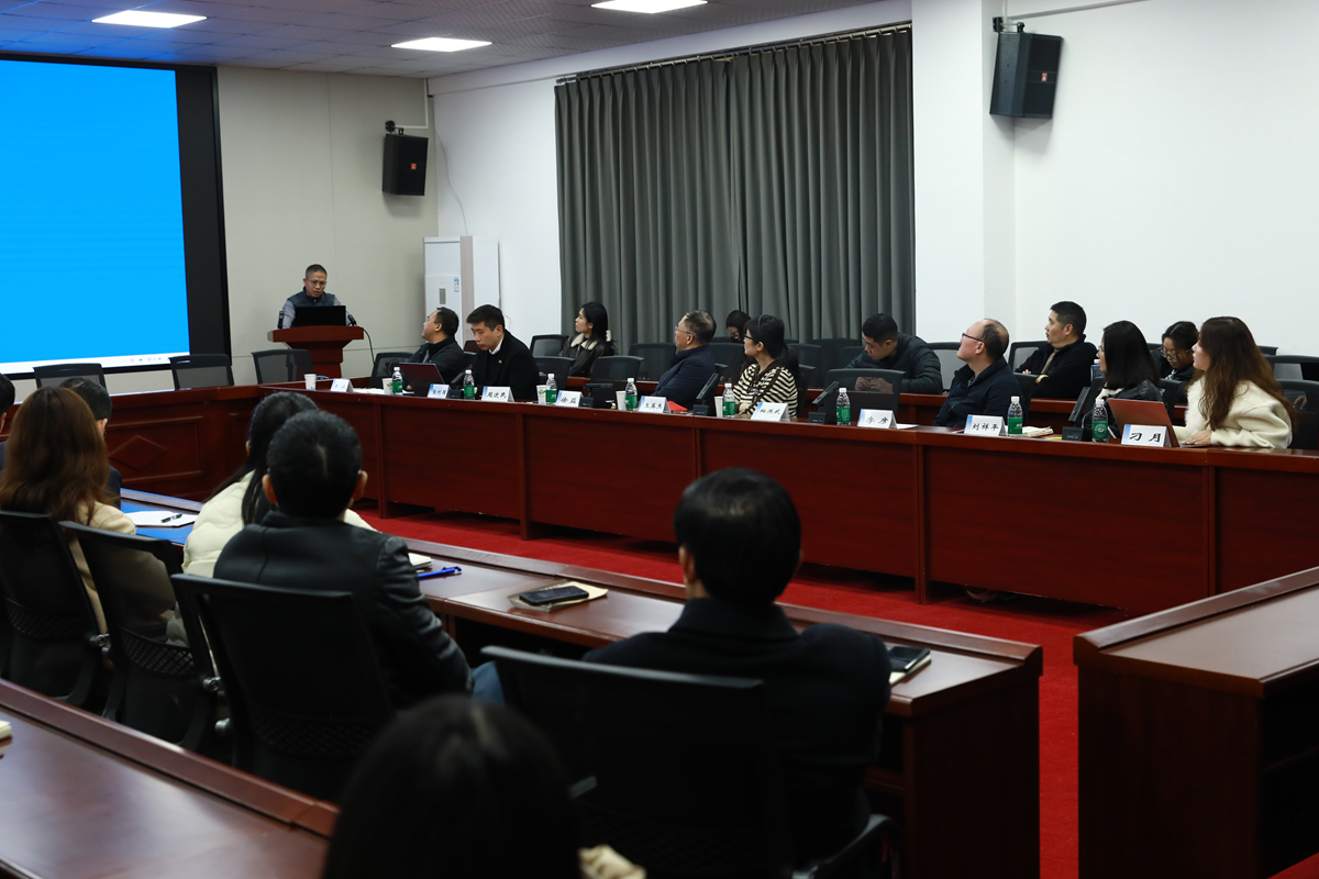 MNC_9850(1) MNC_9850(1)