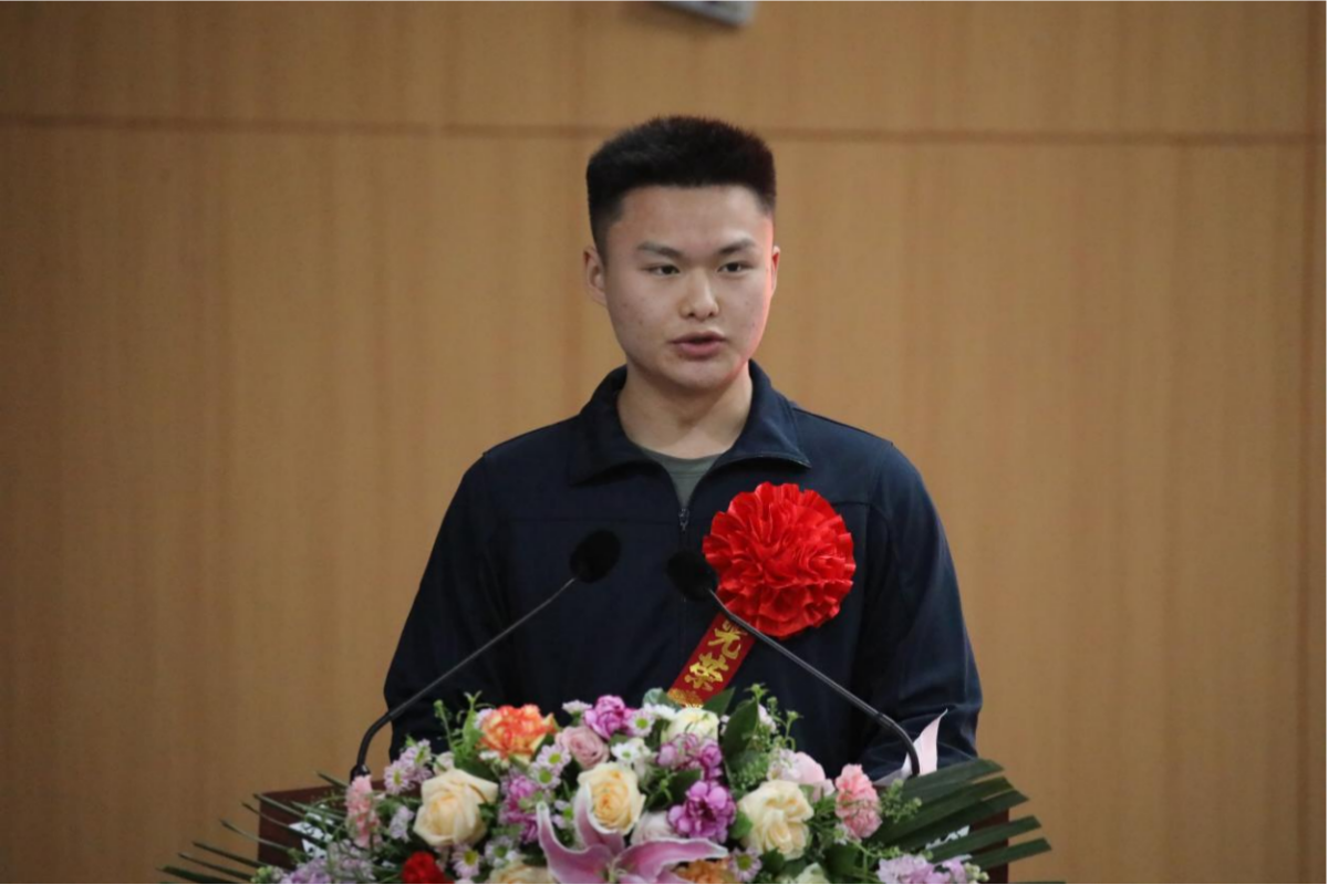 学生代表 学生代表